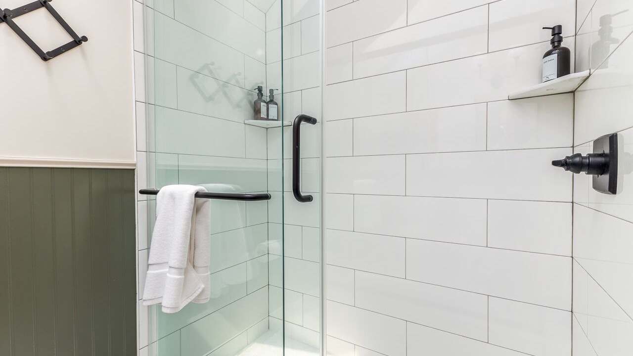 Photo of Bathroom in The Galena Territory