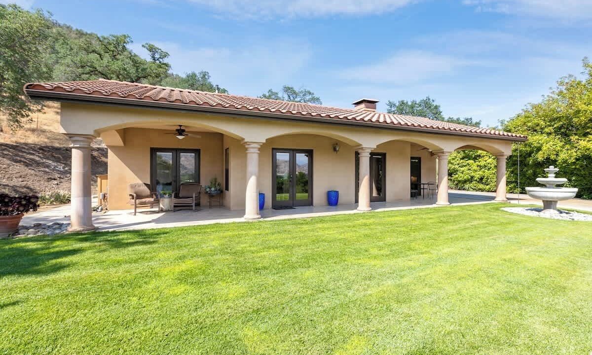 Photo of Outdoor in Springville