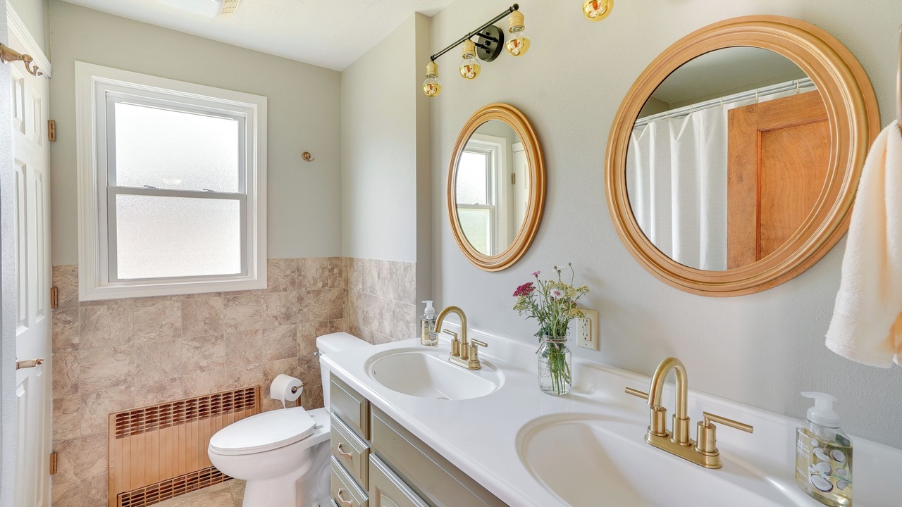 Photo of Bathroom in Sioux Center