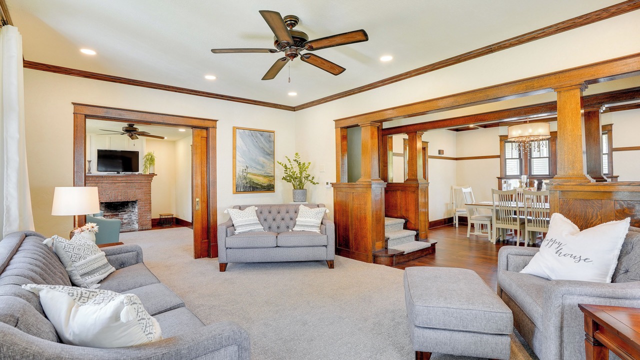 Photo of Livingroom in Sioux Center