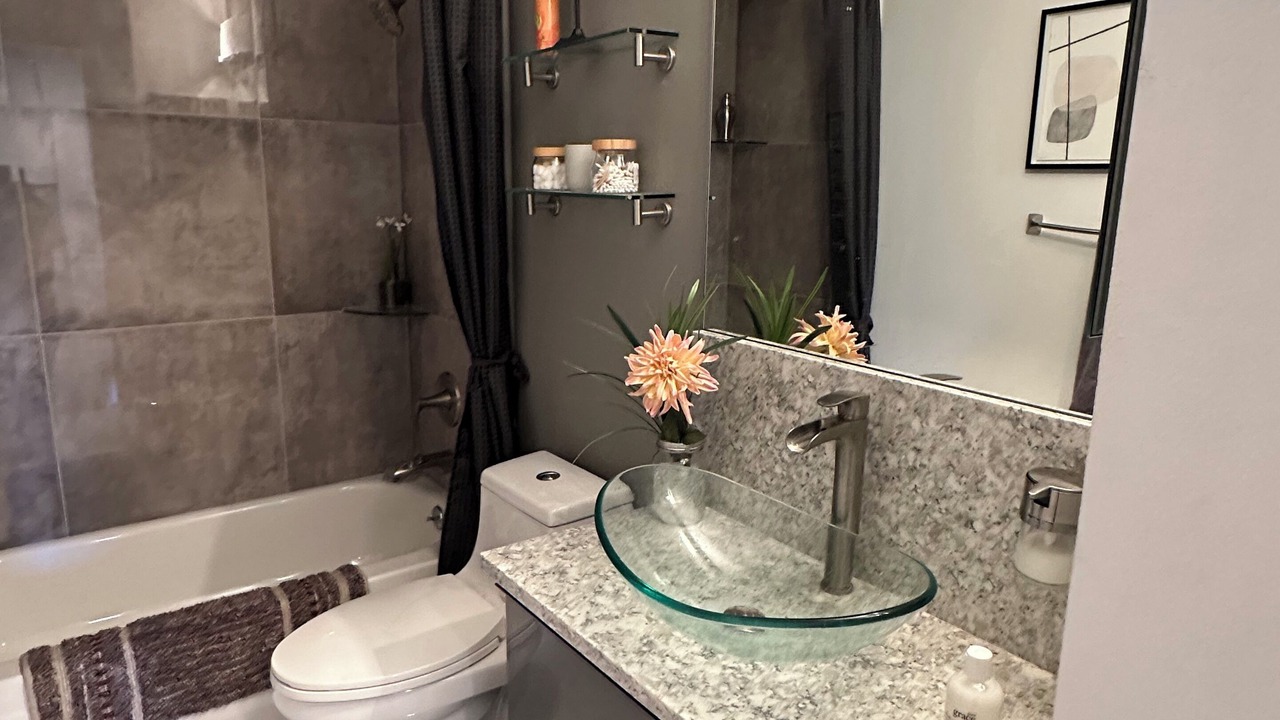 Photo of Bathroom in Park West