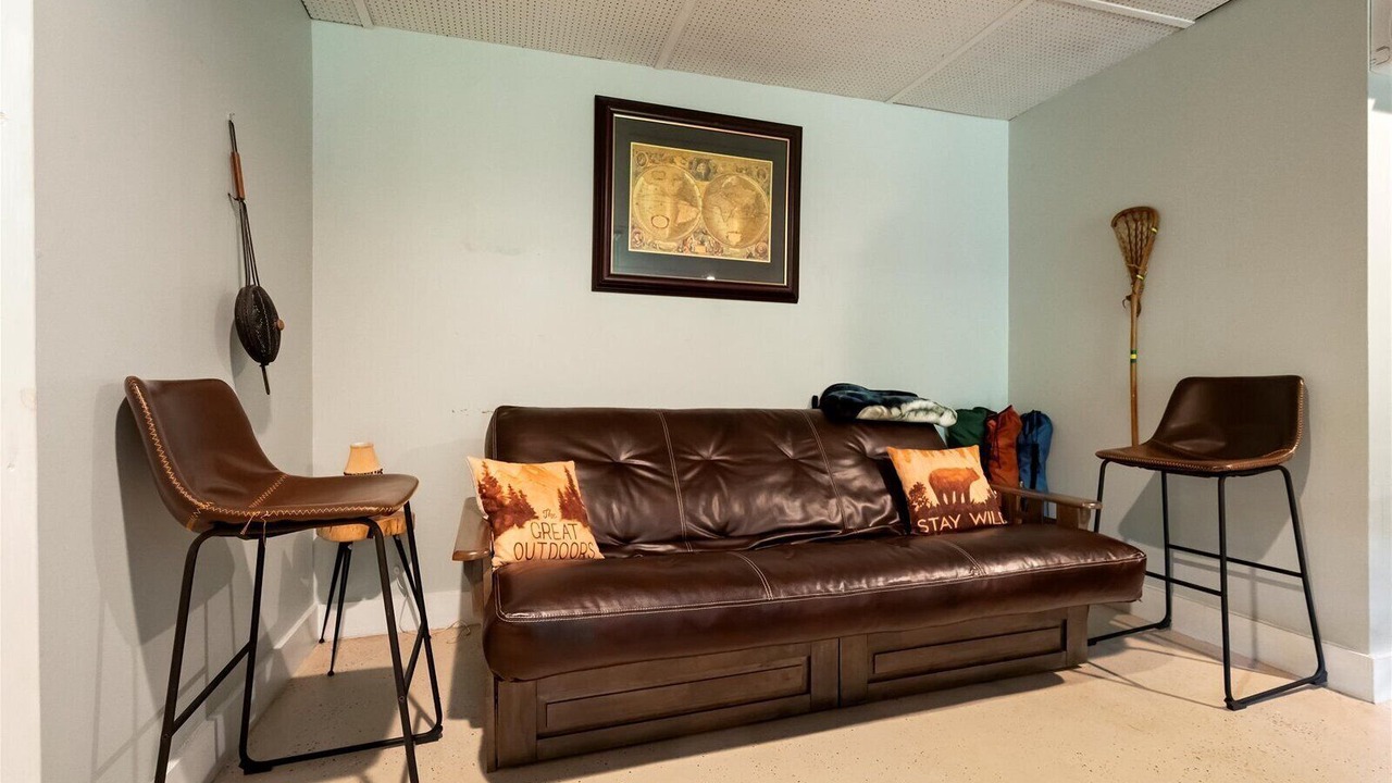 Photo of Livingroom in Glenfield