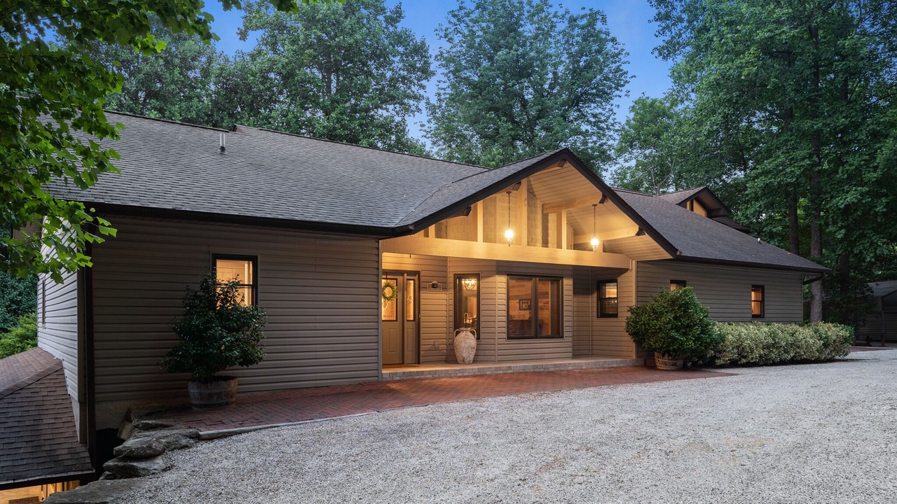Photo of Outdoor in Hendersonville
