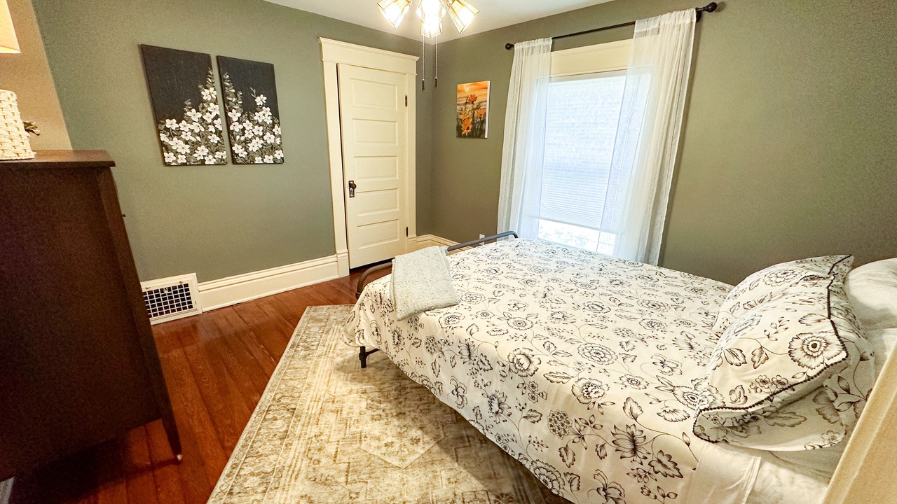Photo of Bedroom in Ottawa