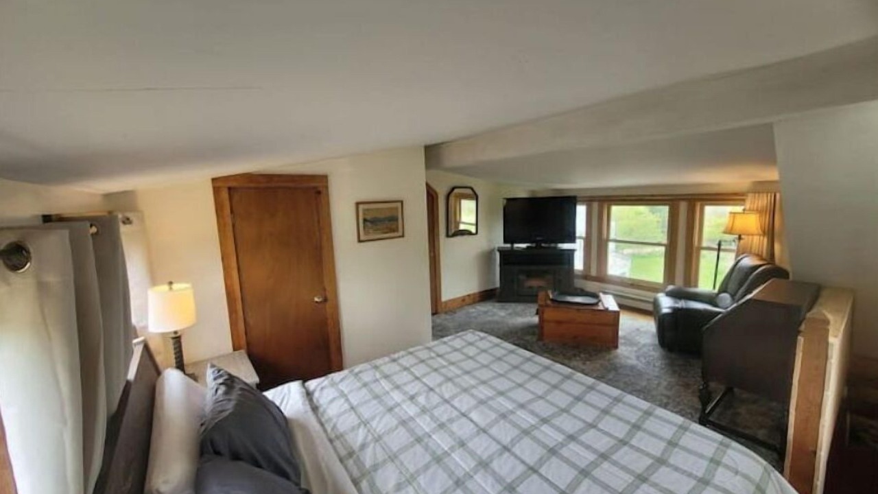 Photo of Bedroom in Brooklin
