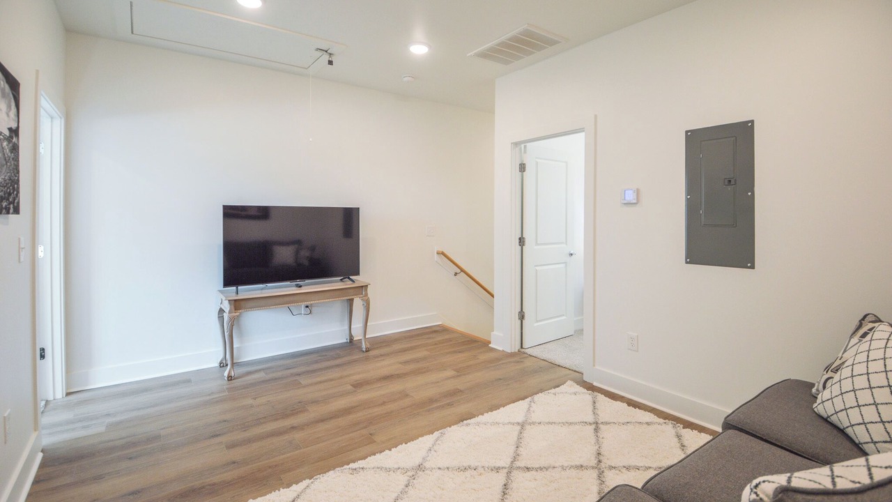 Photo of Livingroom in Starkville