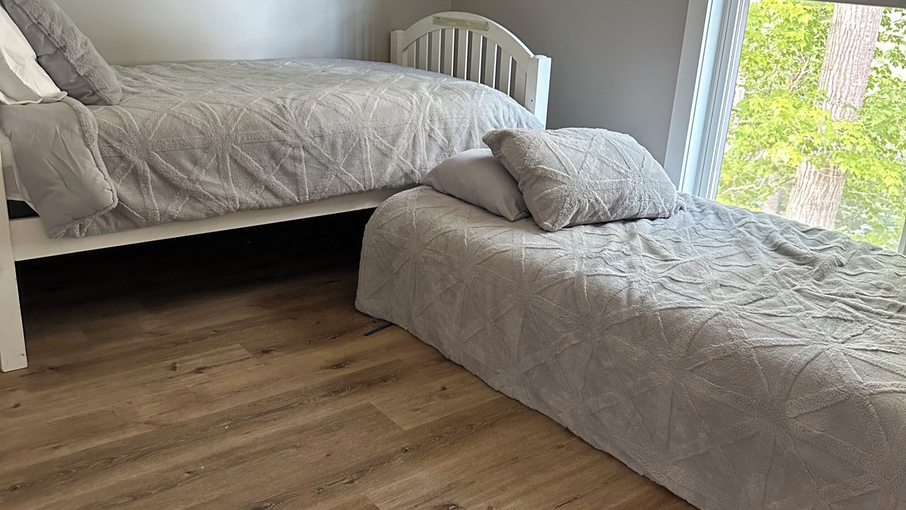 Photo of Bedroom in Byrdstown