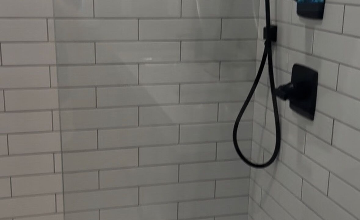 Photo of Bathroom in Byrdstown