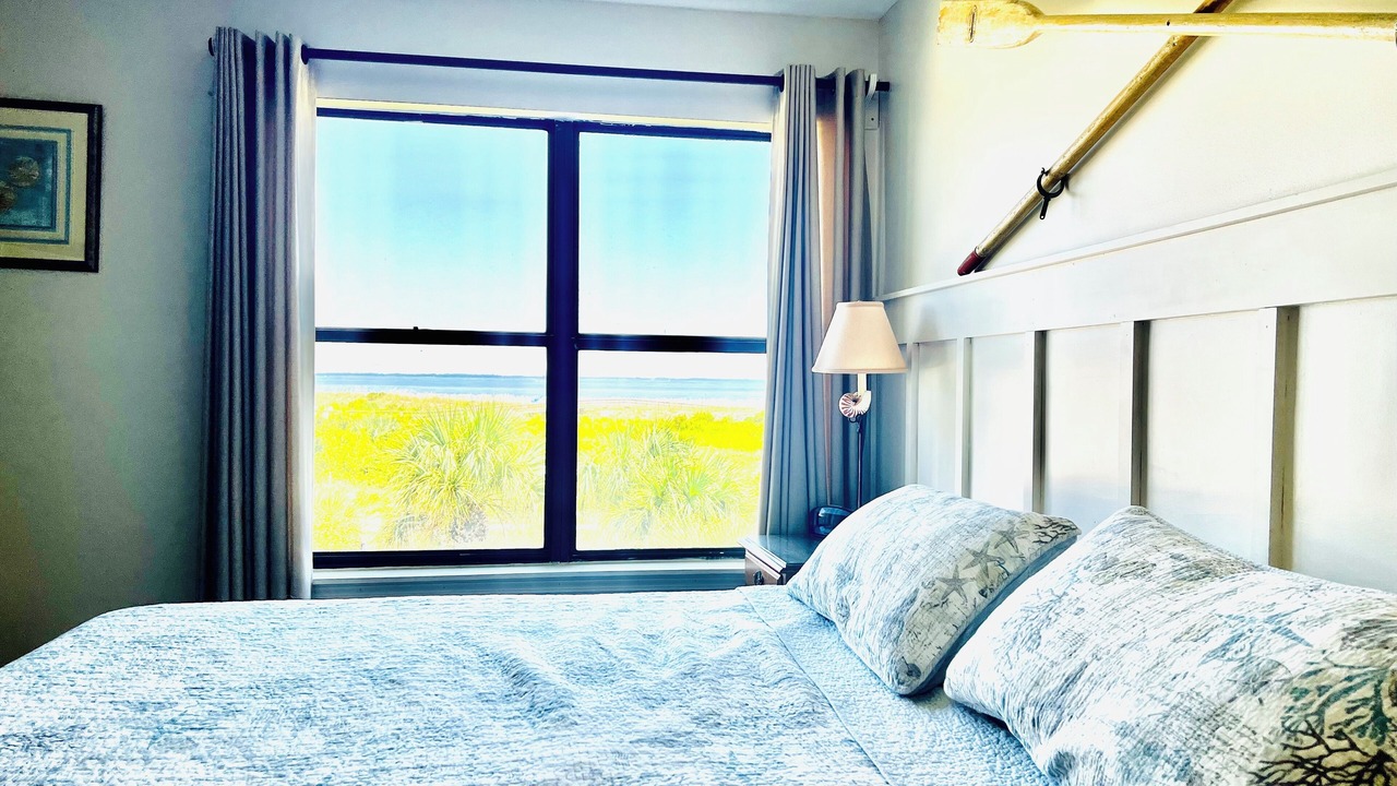 Photo of Bedroom in Beachwalk