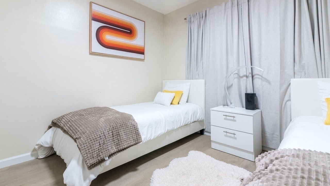 Photo of Bedroom in Miramar