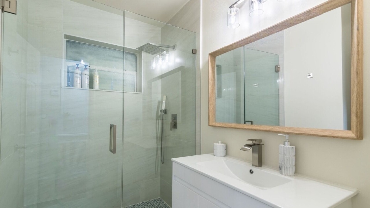 Photo of Bathroom in Miramar