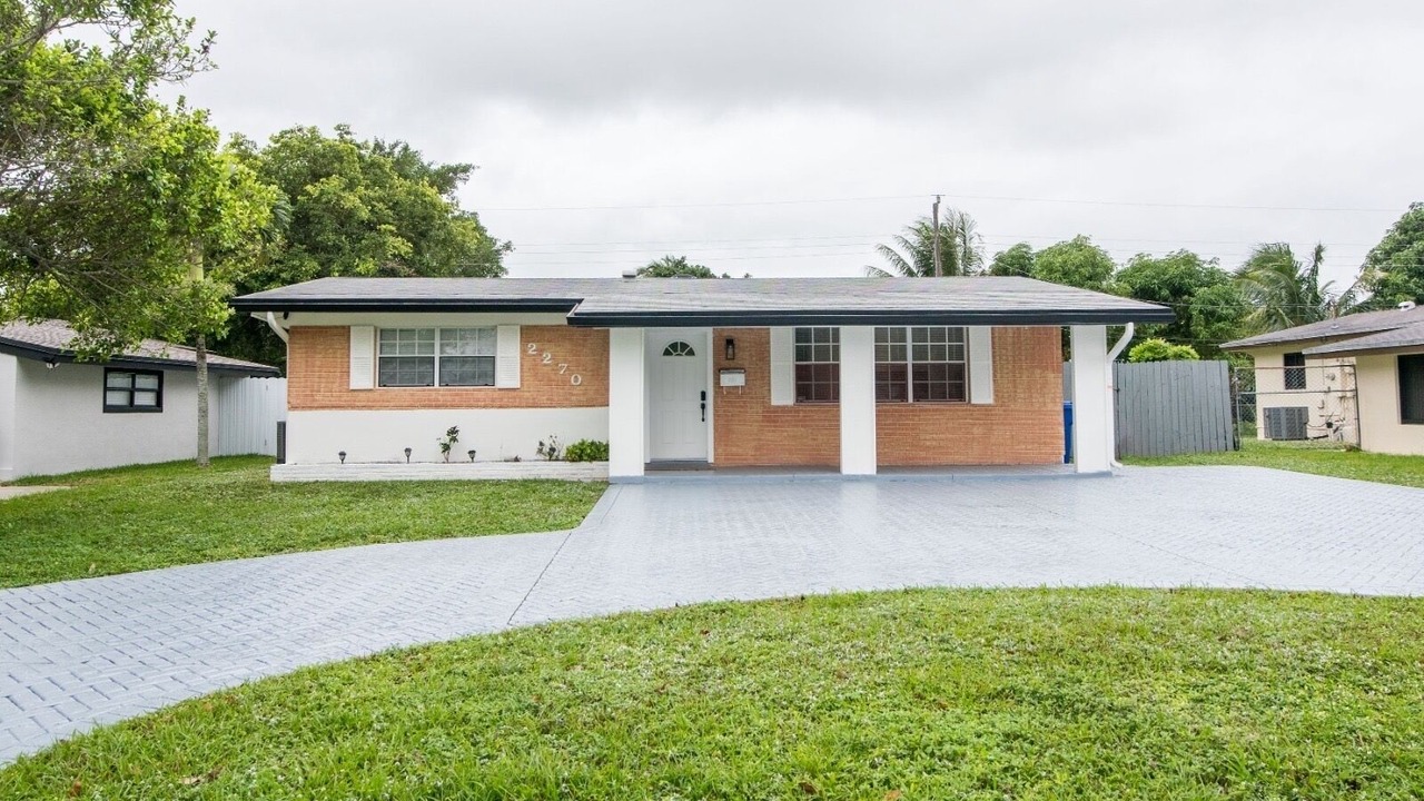 Photo of Outdoor in Miramar
