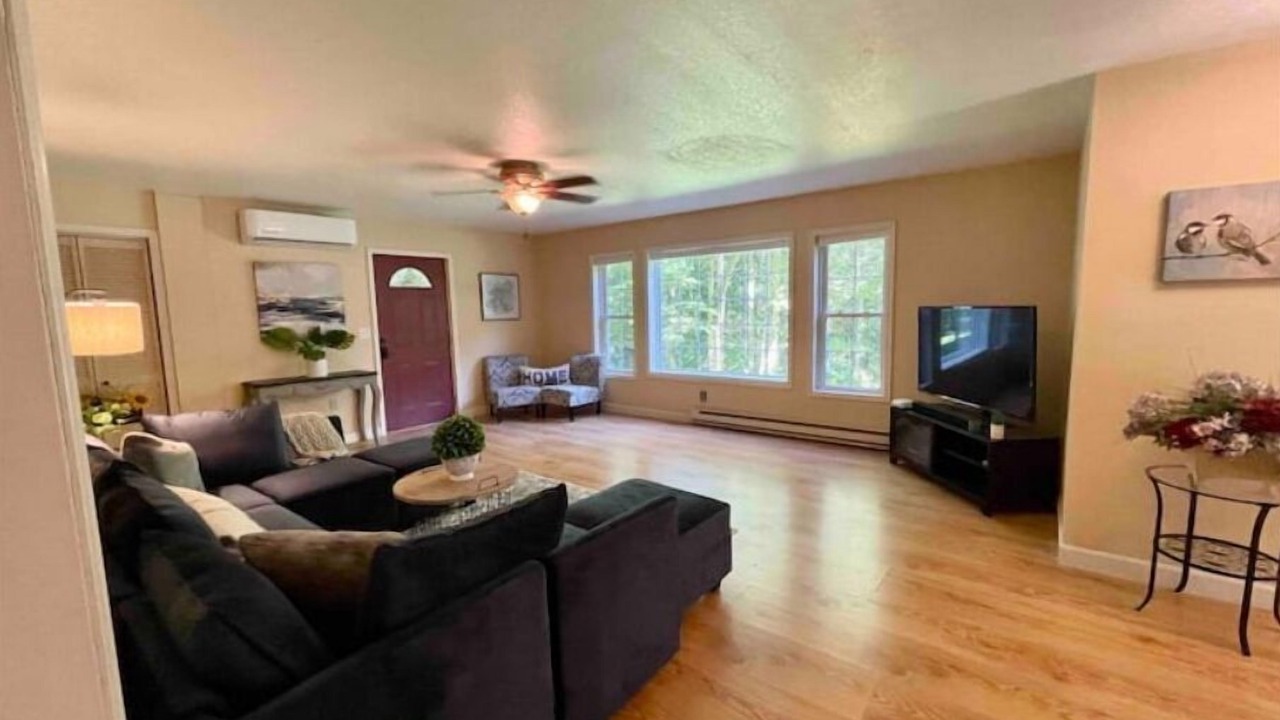 Photo of Bedroom in Weaverville