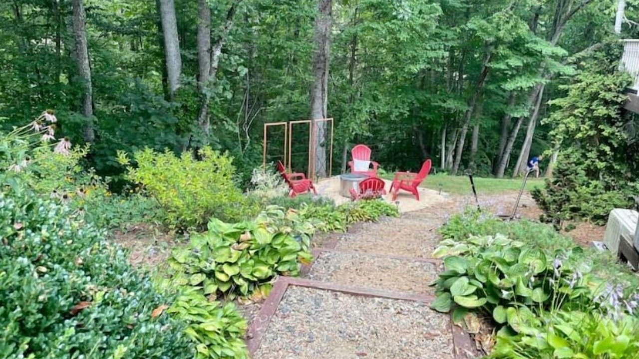 Photo of Outdoor in Weaverville