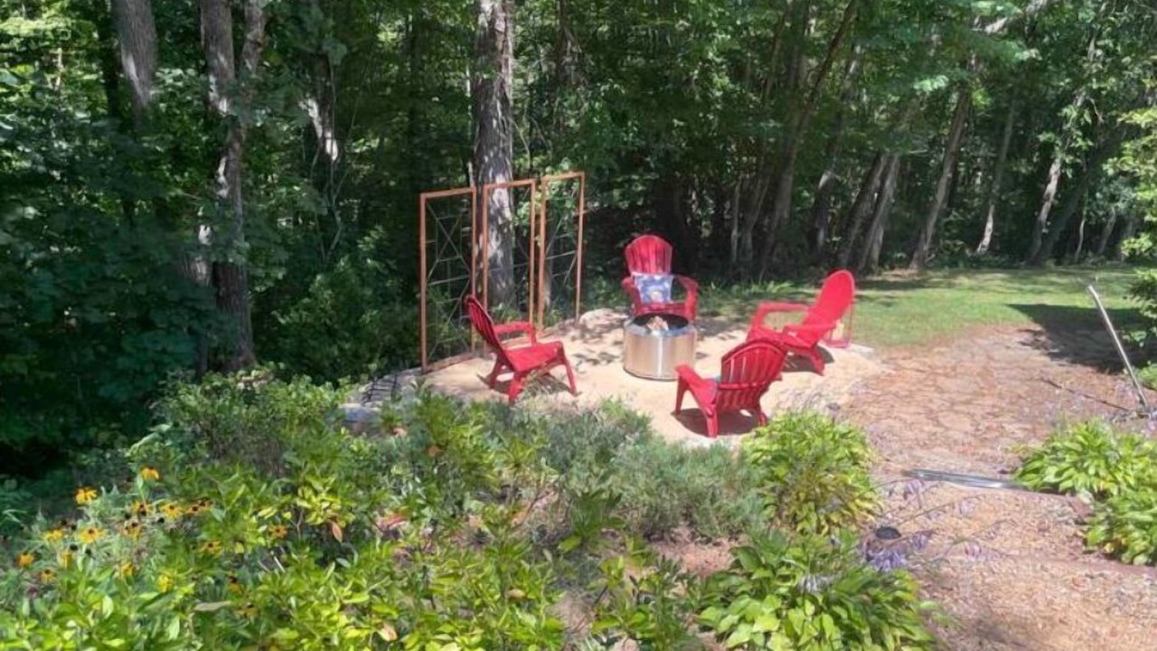 Photo of Others in Weaverville