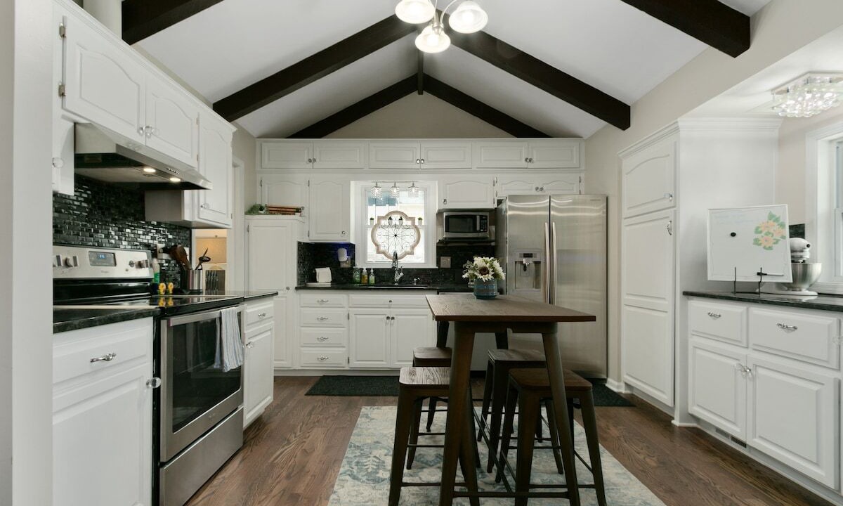 Photo of Kitchen in Nall Hills
