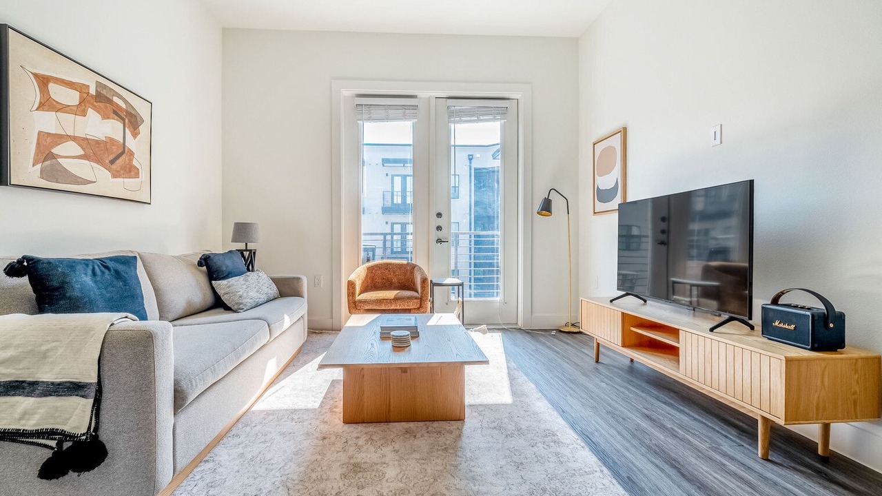 Photo of Livingroom in Highland