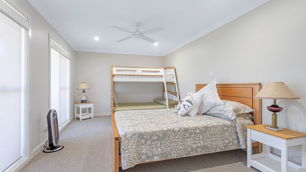Photo of Bedroom in Basin View
