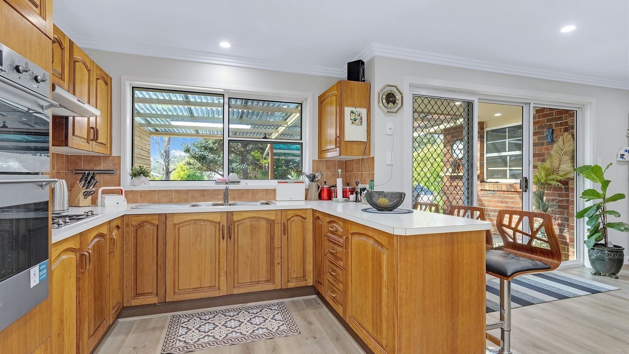 Photo of Kitchen in Basin View