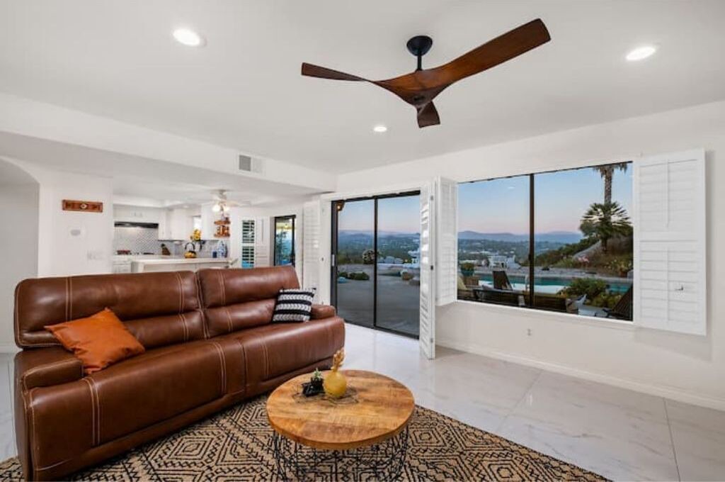 Photo of Livingroom in Kit Carson