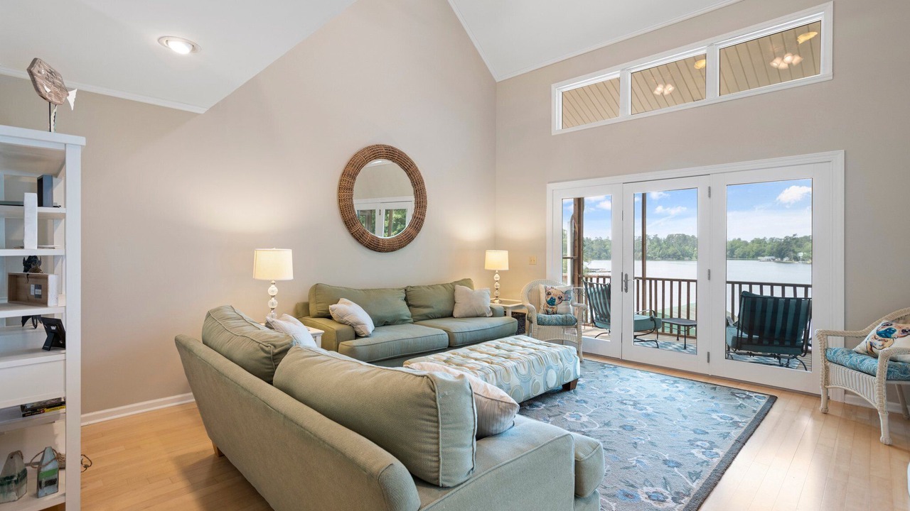 Photo of Livingroom in New London