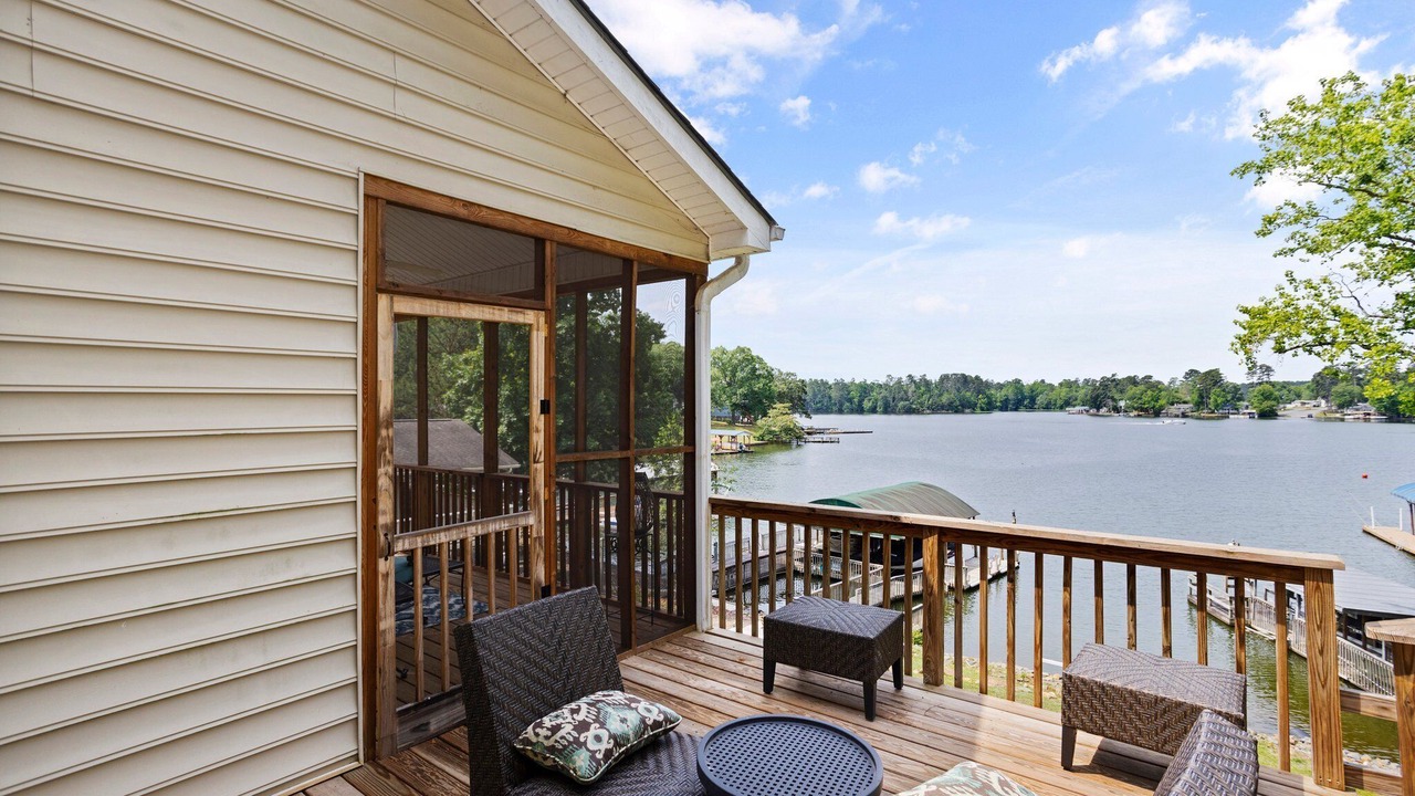 Photo of Patio Balcony in New London