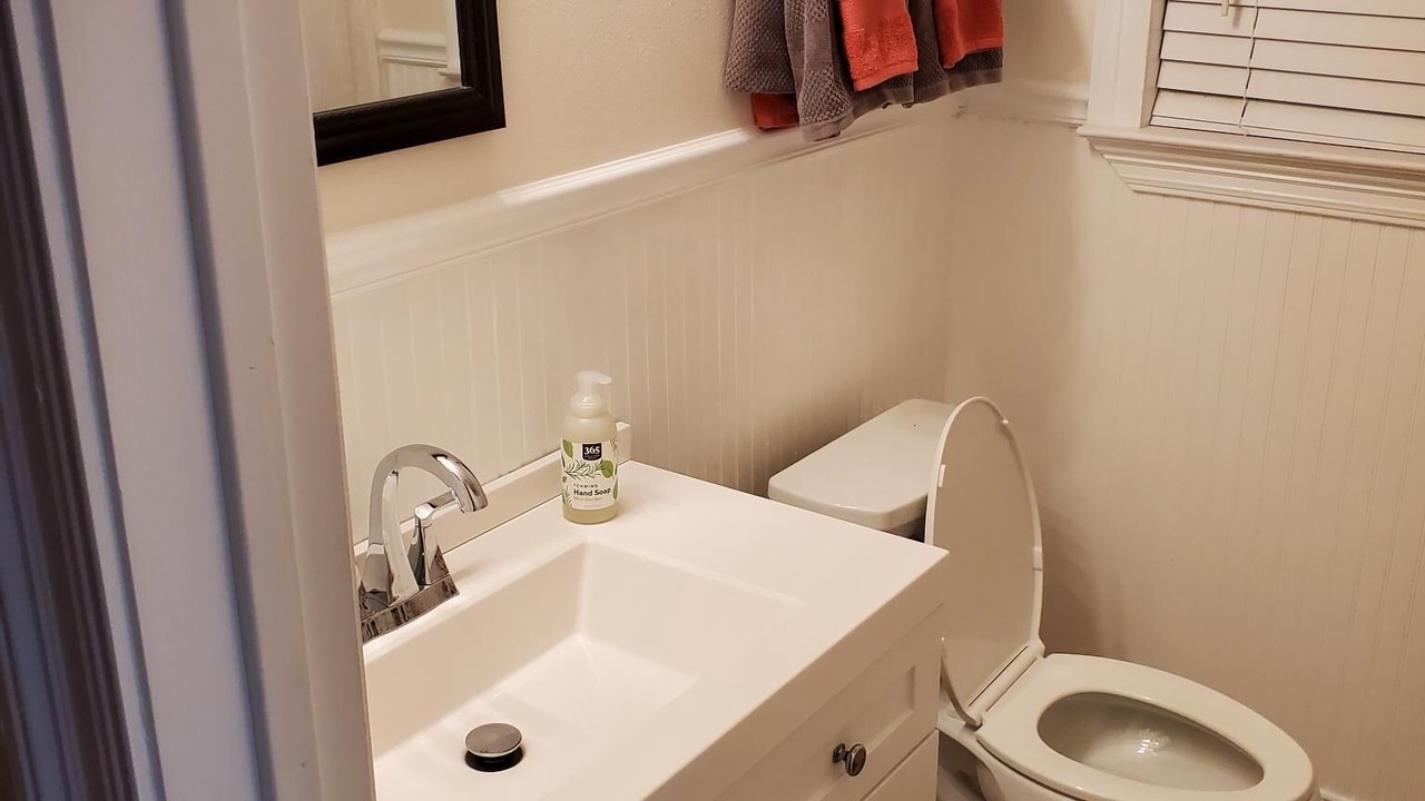 Photo of Bathroom in Mandeville