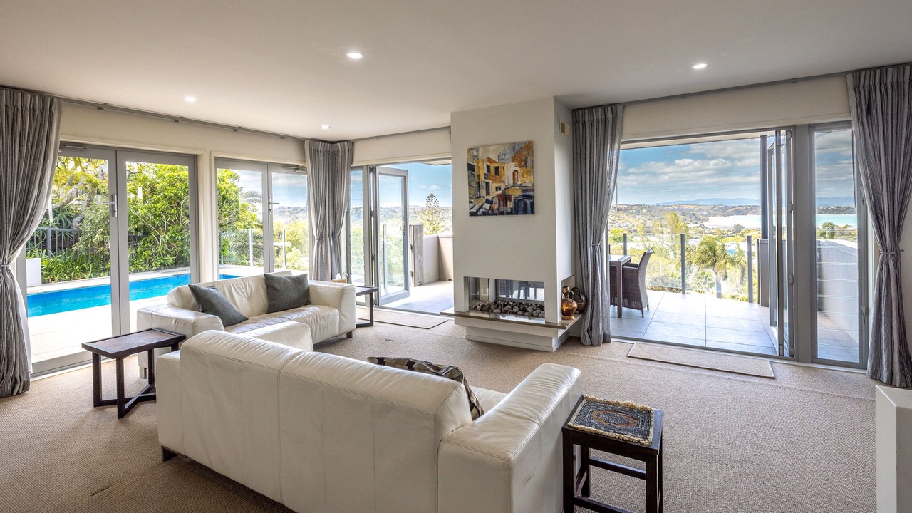 Photo of Livingroom in Oneroa