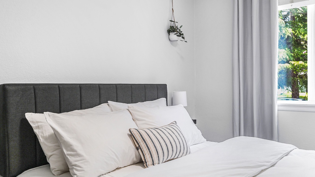 Photo of Bedroom in North Creek