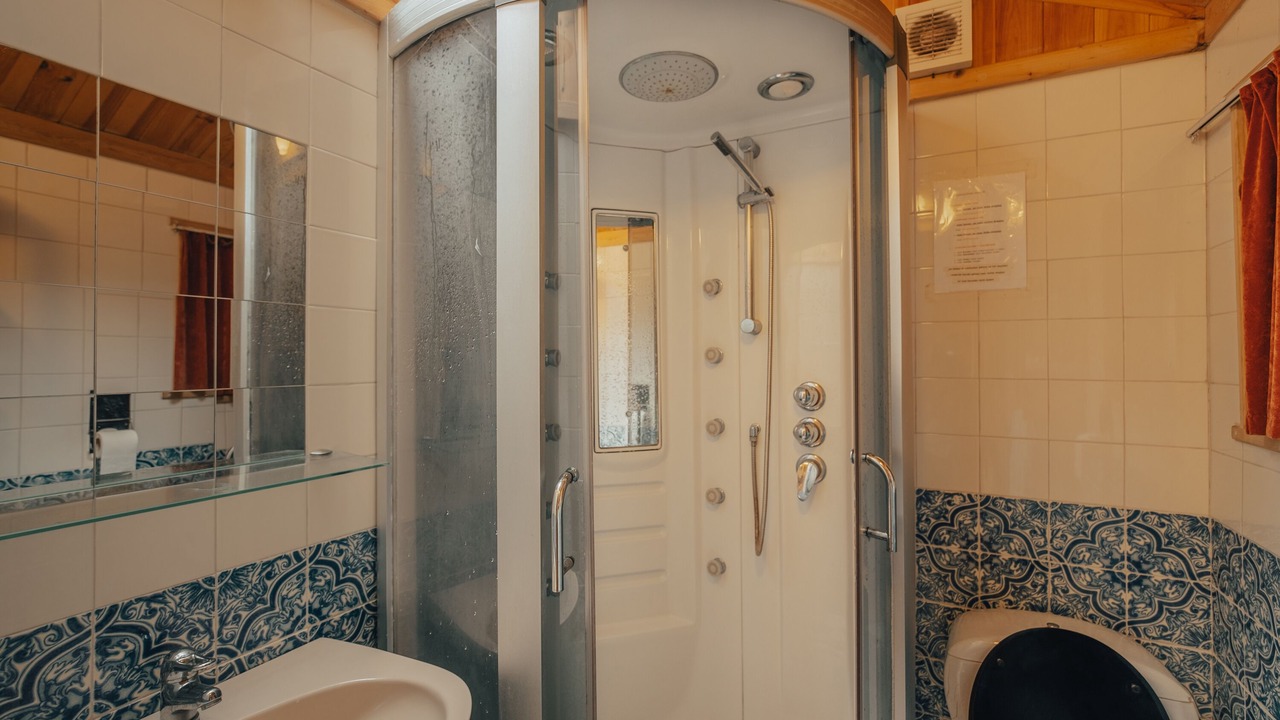 Photo of Bathroom in Sevry