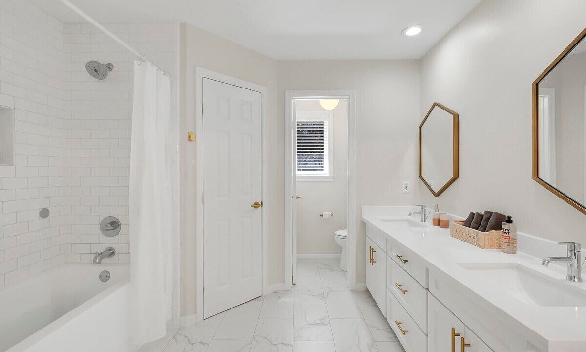 Photo of Bathroom in Jersey Village