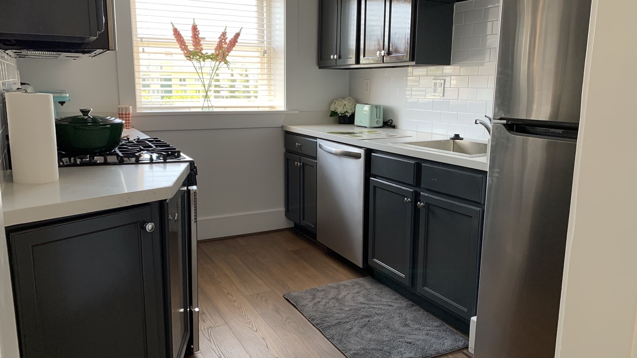 Photo of Kitchen in Hollywood Hills West