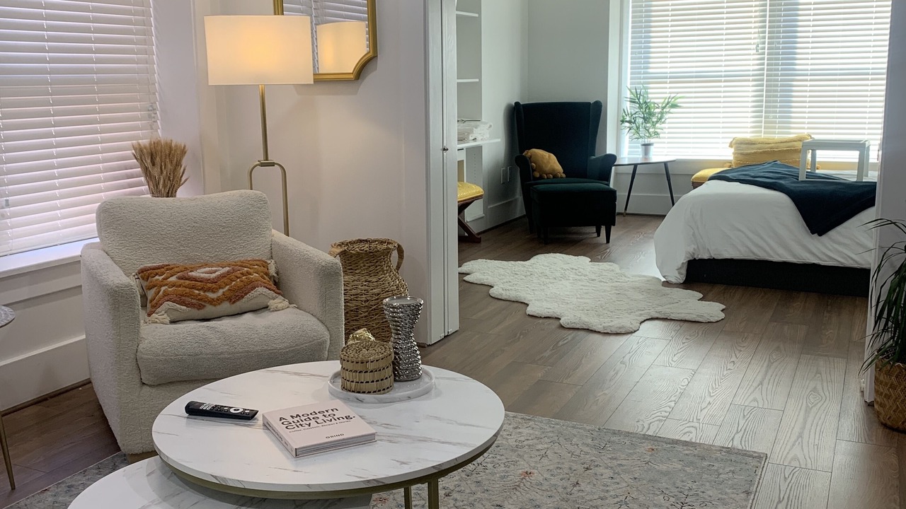 Photo of Bedroom in Hollywood Hills West
