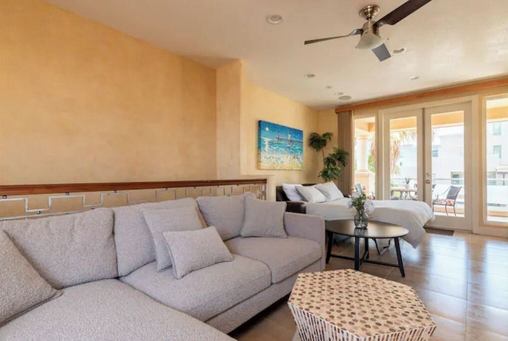 Photo of Livingroom in Santa Ana Heights