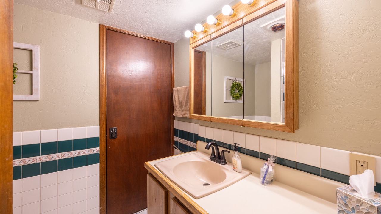 Photo of Bathroom in Skyway