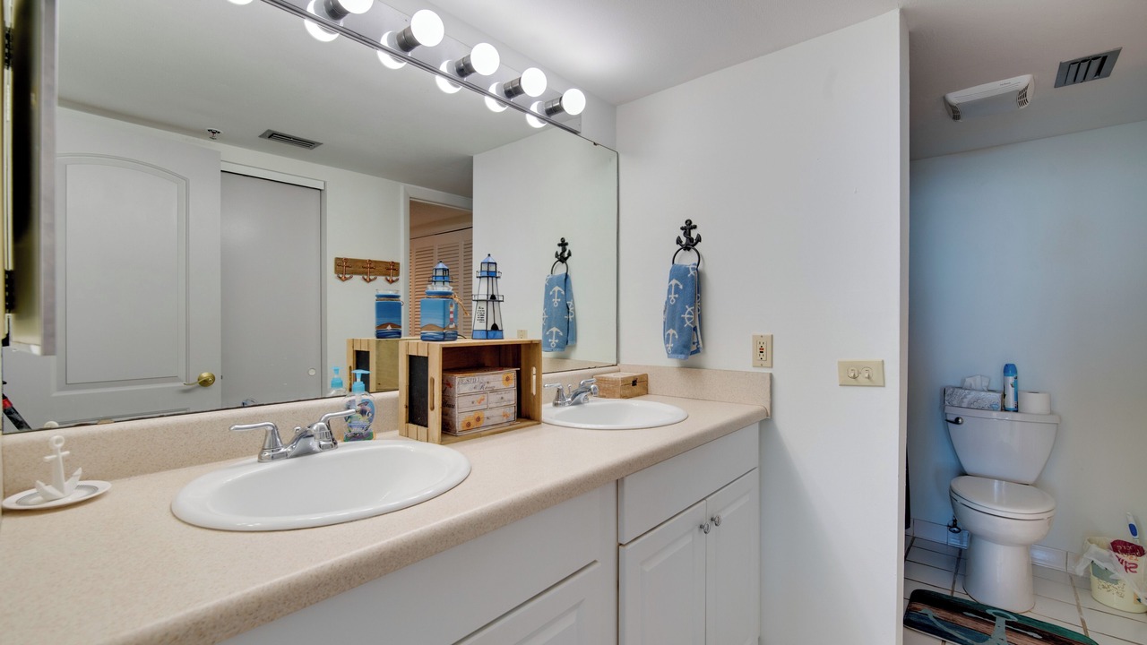 Photo of Bathroom in Hudson