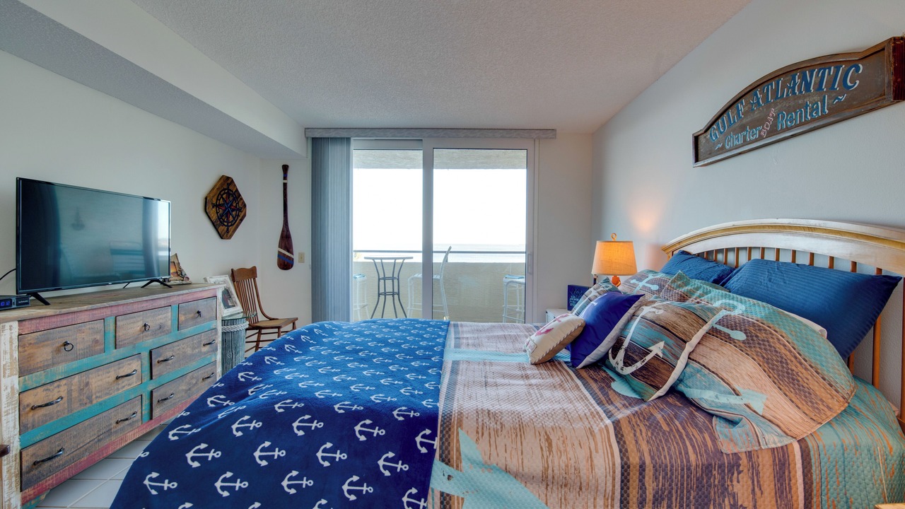 Photo of Bedroom in Hudson