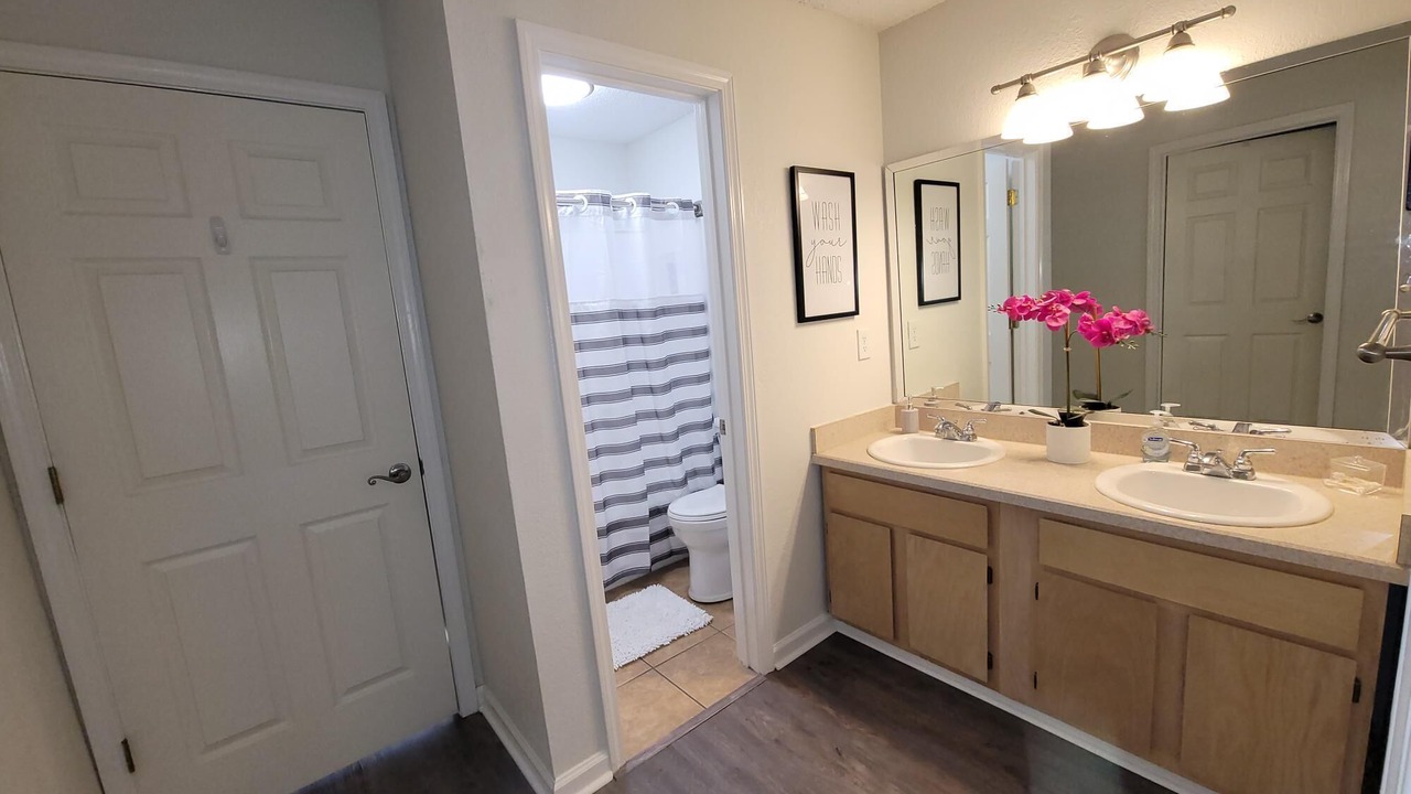 Photo of Bathroom in Auburn