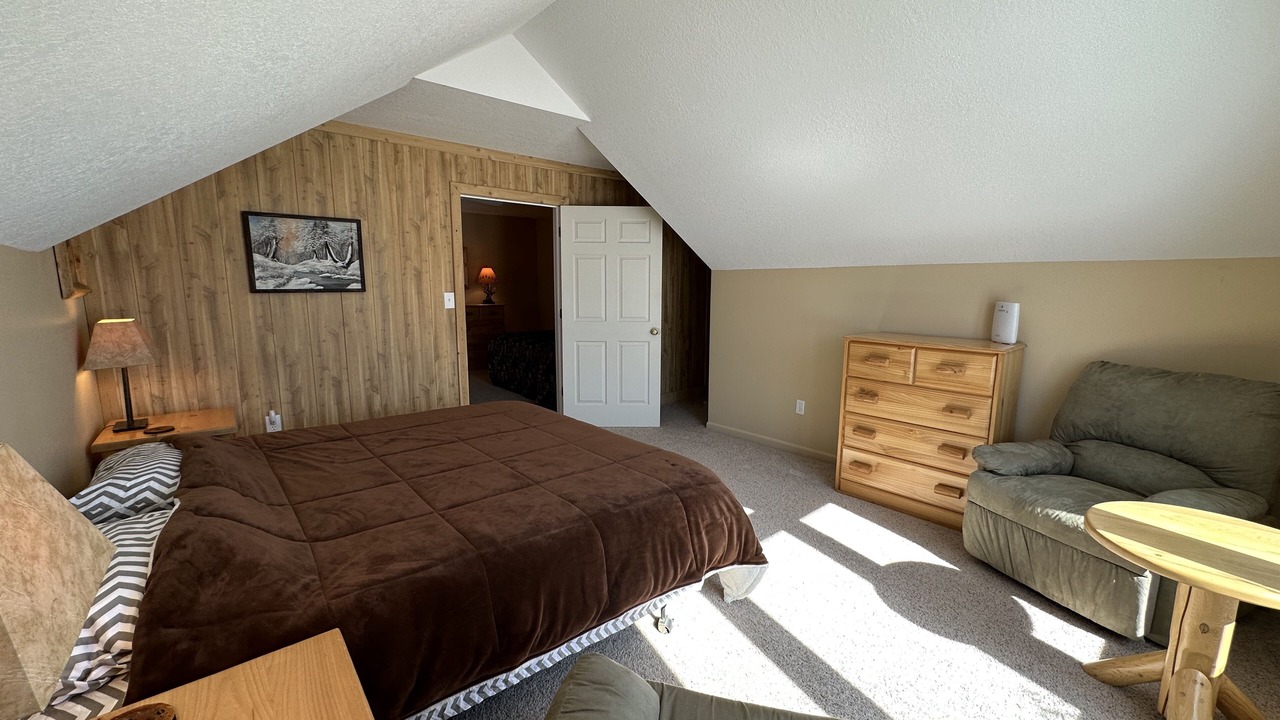 Photo of Bedroom in Gaylord