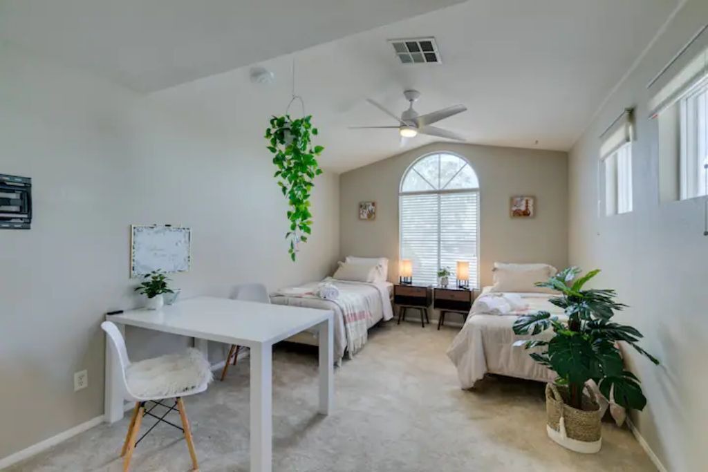 Photo of Bedroom in Silverado Ranch