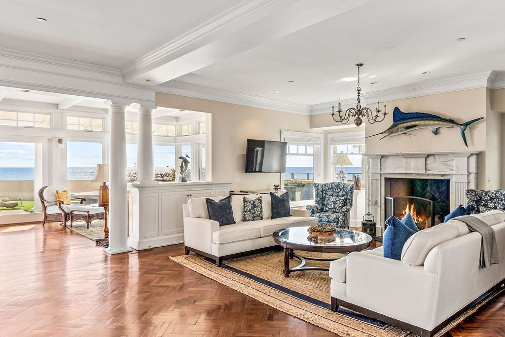 Photo of Livingroom in Carpinteria