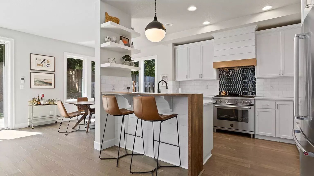 Photo of Kitchen in Marylhurst