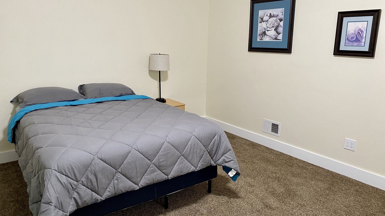Photo of Bedroom in Bull Mountain