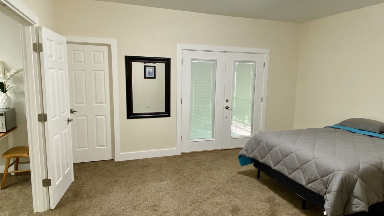 Photo of Bedroom in Bull Mountain