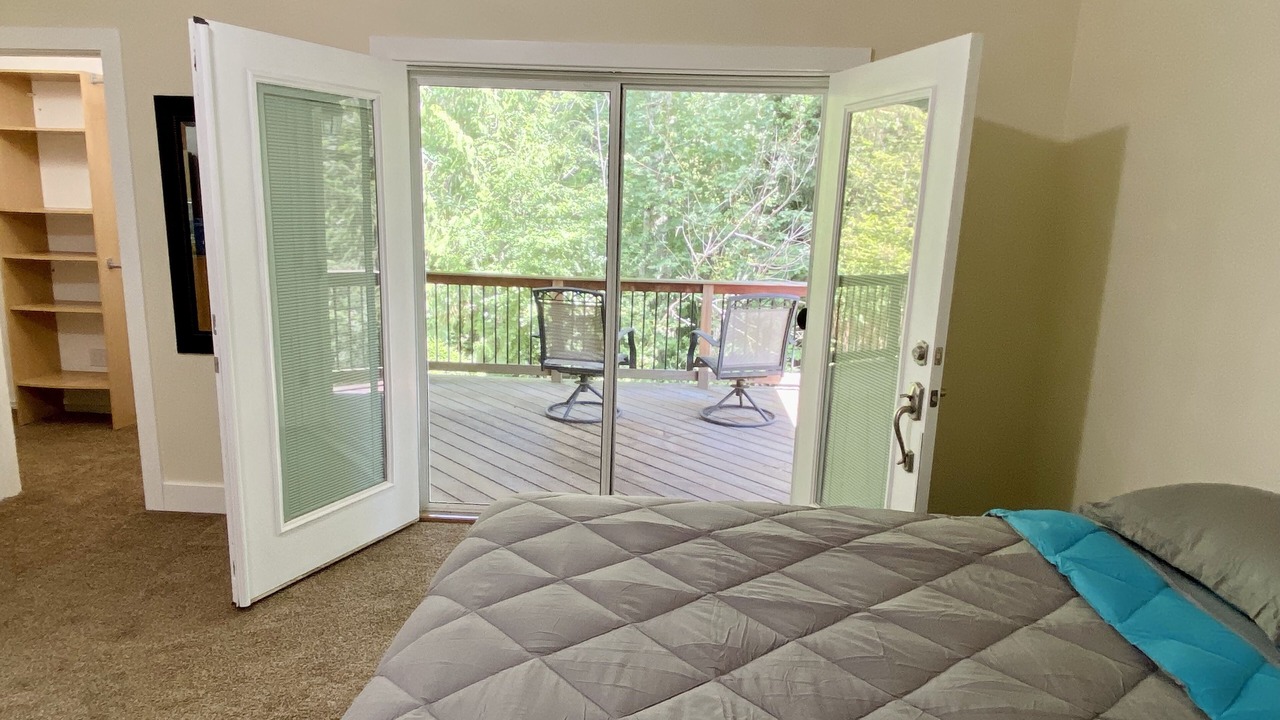 Photo of Bedroom in Bull Mountain