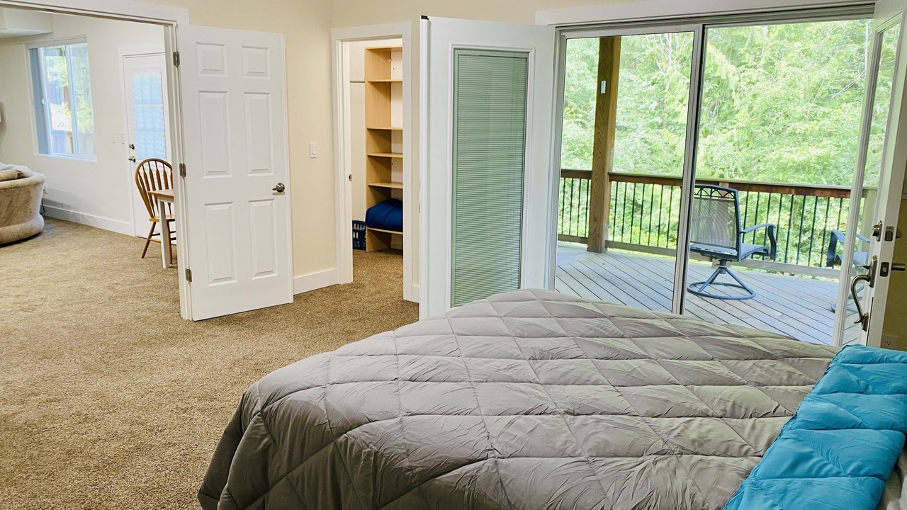 Photo of Bedroom in Bull Mountain