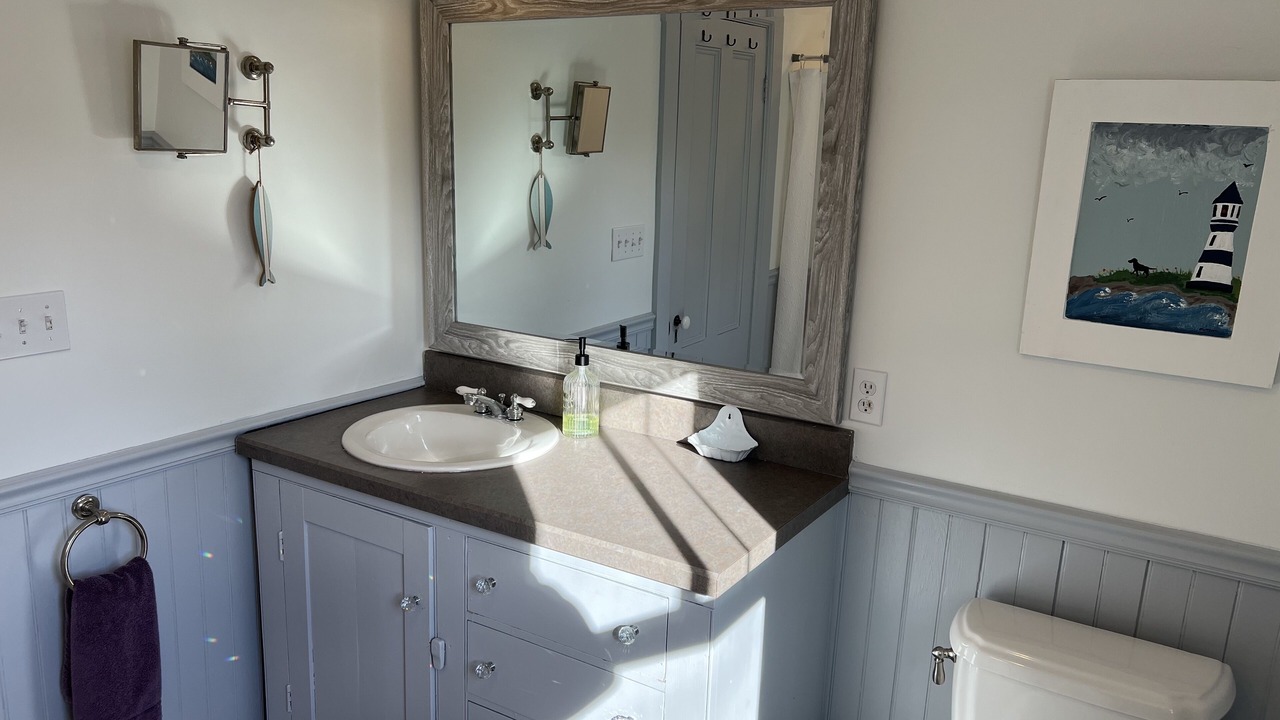Photo of Bathroom in Cape Neddick
