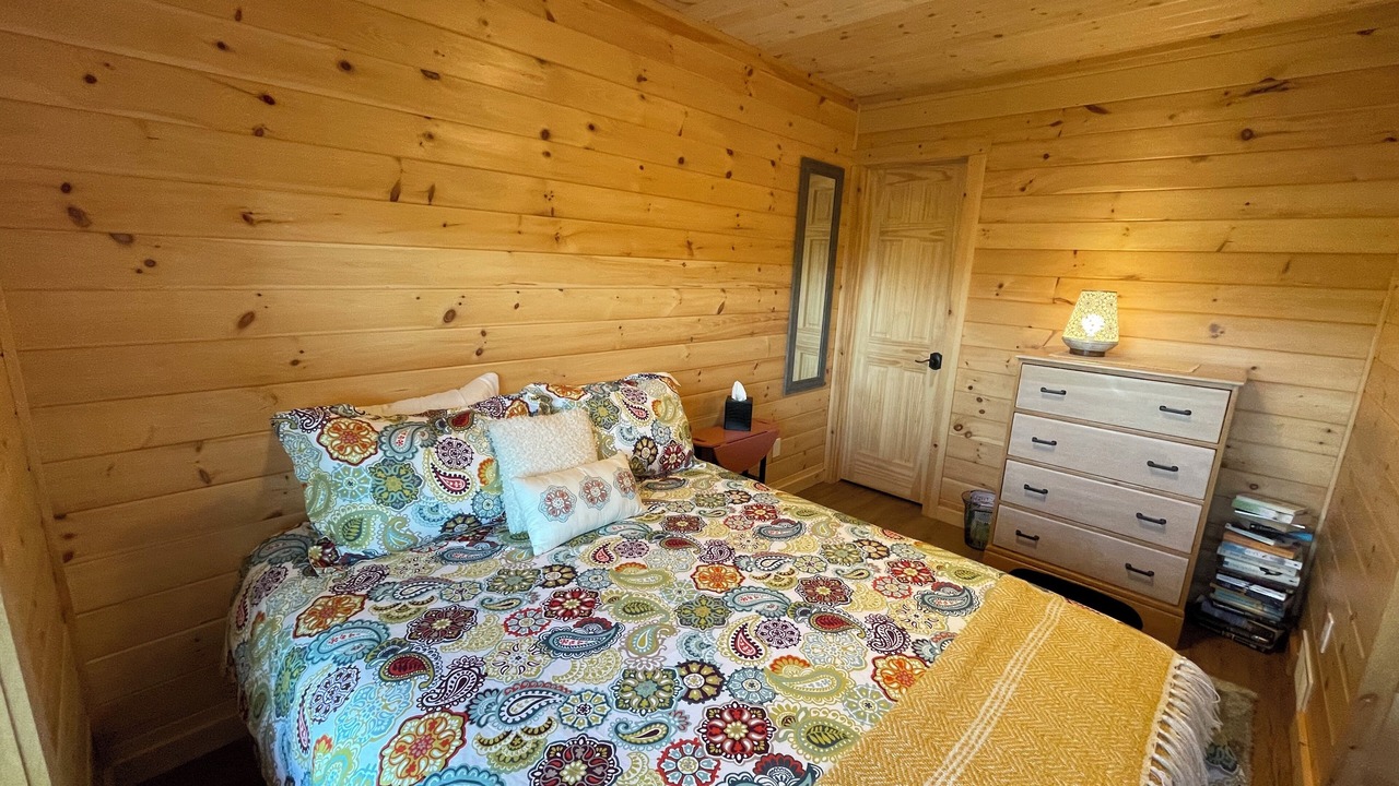 Photo of Bedroom in Charlevoix
