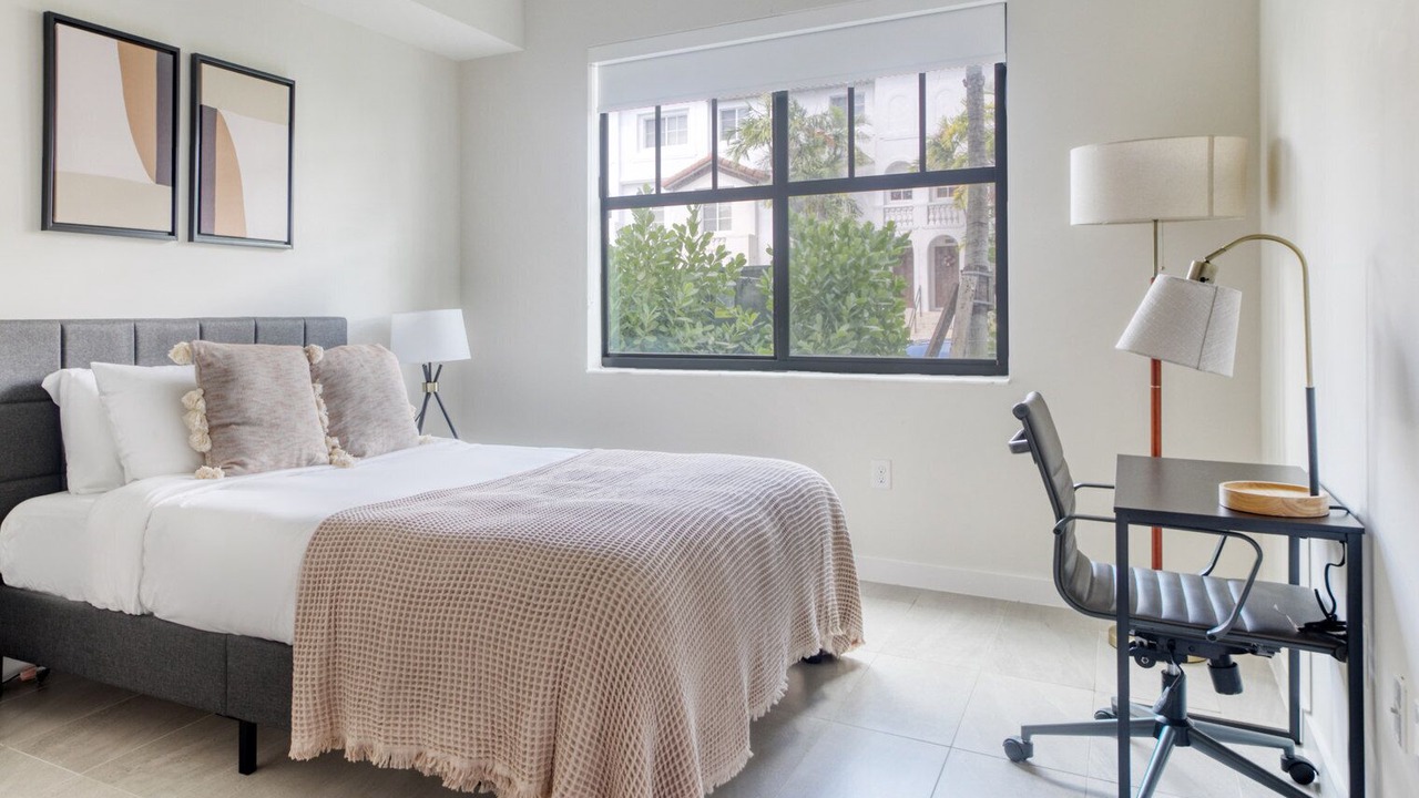 Photo of Bedroom in Miramar