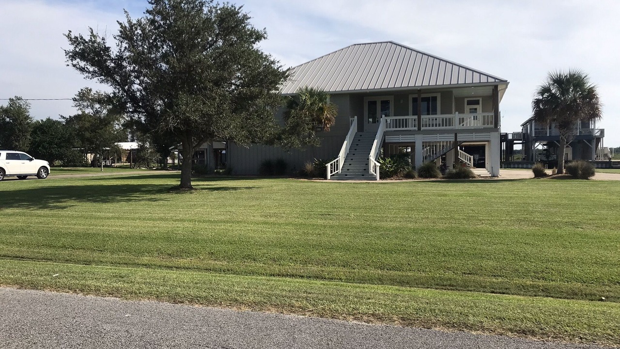 Photo of Others in Hackberry